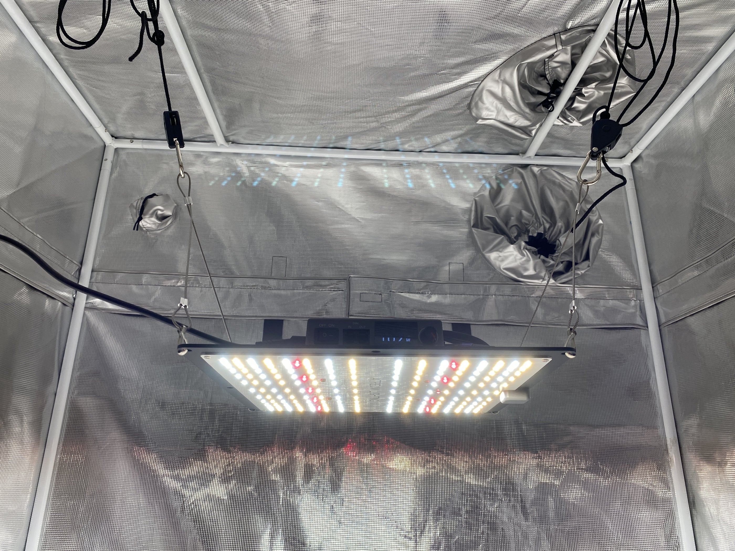 Atreum Lighting HYDRA1000 — LED Grow Lights Depot